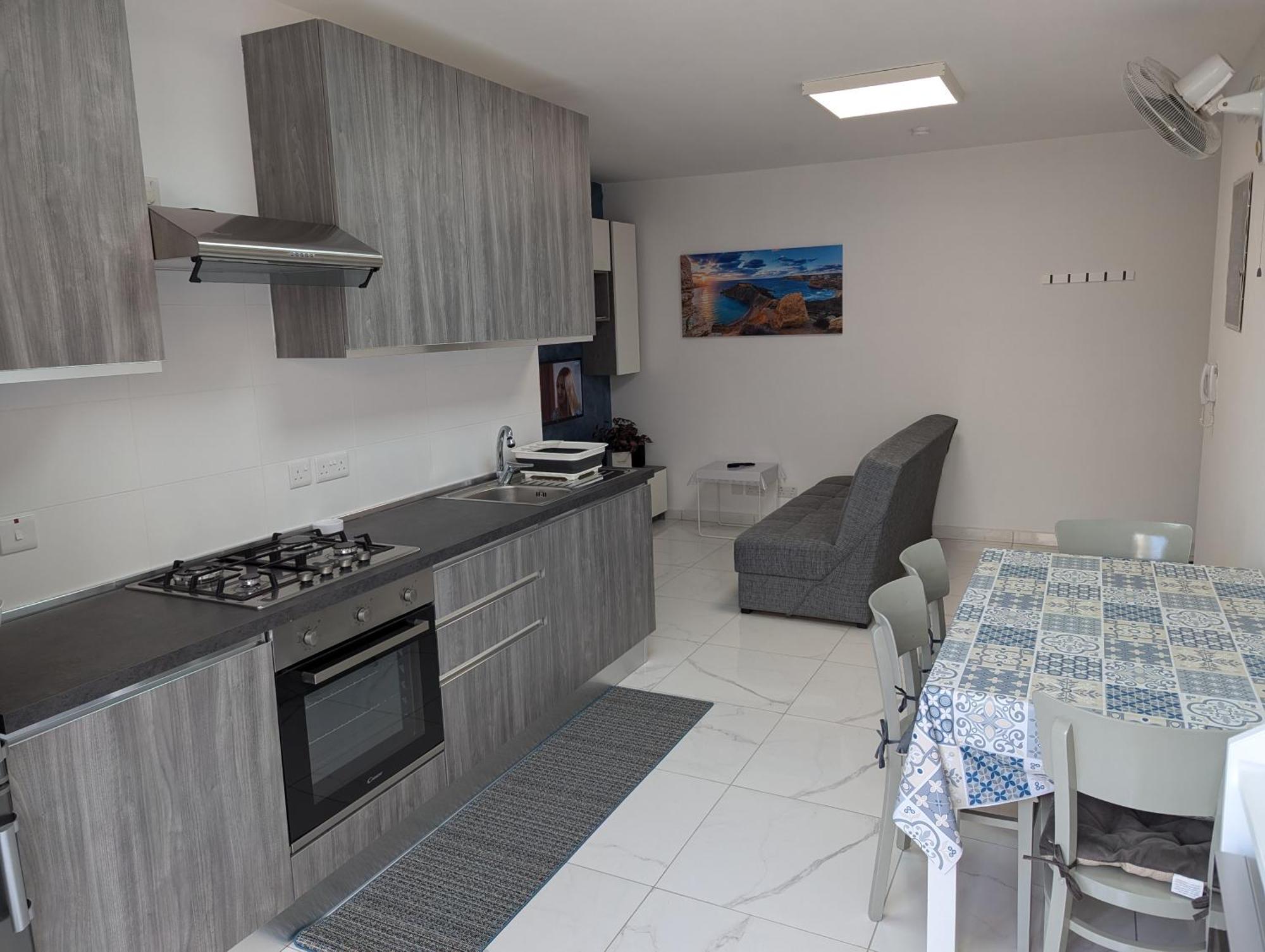 Susan Cosy Apartment, Gozo *